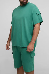 Ensemble homme 2 pièces personnalisé : t-shirt et short en coton lourd 100 %, logo imprimé DTG, couleur unie - Product Image 4