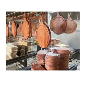 Planche à découper en bois la plus vendue 2026 – Matériau robuste à grain prononcé pour la préparation de la viande et comme plateau de service – Outil de cuisine polyvalent – Préféré des clients - Product Image 4