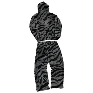 Survêtement d'hiver unisexe en polaire Sherpa épais et écologique, coupe-vent, avec logo personnalisé, pour le jogging, ensemble de survêtement uni avec capuche, pantalon de jogging pour homme - Product Image 3