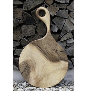 Tabla de cortar de madera de alta calidad, diseño rectangular, acabado natural, duradera y sostenible, para cortar verduras y frutas. - Product Image 4