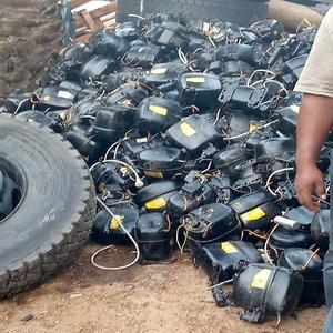 Déchets de compresseurs de climatiseurs et de réfrigérateurs usagés en vrac à vendre, Déchets de fil de cuivre de haute qualité à vendre, Meilleur prix - Product Image 6