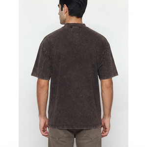 เสื้อยืดผู้ชายแฟชั่นขายดีสำหรับฤดูร้อน คอโอเวอร์ไซส์ ผ้าฝ้าย 100% สีดำ ทรงหลวม รับผลิตตามสั่ง ขายส่งจำนวนมาก - Product Image 3