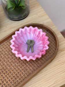 Tazón de resina rosa con forma de flor, hecho a mano, decoración para el hogar, tazón para servir - Product Image 4