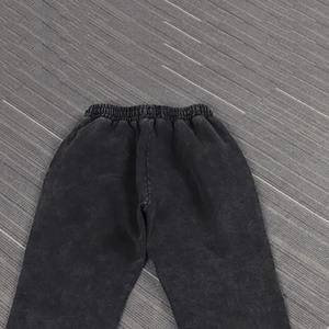 Pantalons évasés unisexes violets à la mode, décontractés, extensibles, avec poches avant et arrière, design brodé, fabricant OEM - Product Image 3