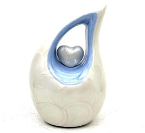 Magnifiques urnes funéraires en forme de goutte d'eau avec cœur, couleur blanche, pour adultes, pour cendres funéraires, 200 pouces cubes, écologiques, durables - Product Image 3