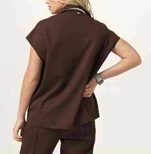 Traje Médico Profesional Deportivo para Médicos y Cirujanos con Costuras Reforzadas para Comodidad Durante Todo el Día para Mujeres - Product Image 4