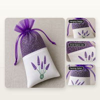 Sachets de fleurs séchées de lavande avec fermeture à cordon en maille violette, design moderne pour parfumer les vêtements