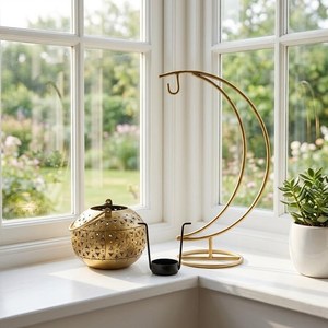 High Fashion Metal Iron <b>Gold</b> Plated Candle Stand Christmas Desktop Candlestick for Living Room Decoration - Product Image 1