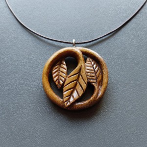 Collier en bois de style rustique, collier en bois couleur unie, collier en bois ambiance campagnarde, prix d'usine en gros - Product Image 3