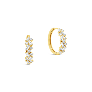 Pendientes de Oro Amarillo Sólido de 18k con Diamantes Cultivados en Laboratorio de Corte Baguette y Redondo Brillante de 0.92cts F/VS, Joyería Fina - Product Image 4