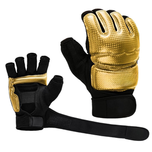 Gants d'entraînement demi-doigts noirs et or en PU avec fermeture Velcro unisexe pour arts martiaux et sparring - Product Image 4