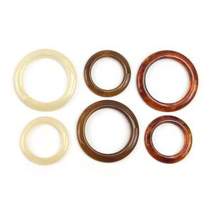 Anillos de Resina Premium, Ecológicos, Hechos a Mano, Acabado Brillante, Diseño Moderno, Ligeros, Duraderos, Personalizables, para Usar con Cinturones - Product Image 2