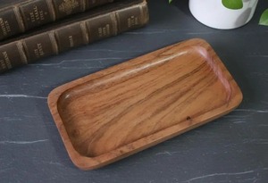 Plateau de service ovale en bois fait main contemporain, plateau à collation rustique artisanal en bois de noyer naturel pour table à manger par UO - Product Image 6