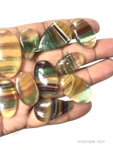 Fluorita Verde Natural Multicolor, Gema Suelta en Cabujón, Formas y Tamaños Variados, Aproximadamente de 20 a 30 mm - Product Image 4