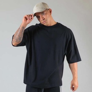 T-shirt en coton épais et lourd de haute qualité pour hommes, 240 g/m², uni, surdimensionné, imprimé sérigraphié, délavé à l'acide, vente en gros - Product Image 1