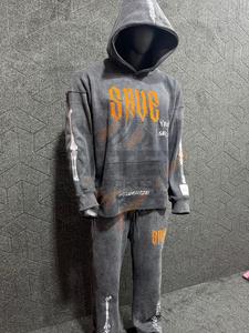 Ensemble sweat-shirt et pantalon de survêtement évasé de haute qualité avec logo personnalisé, effet délavé et broderie - Product Image 3
