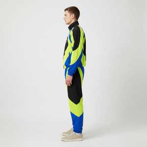 ชุดเซ็ตเสื้อแจ็คเก็ตและกางเกงวอร์มสตรีทแวร์พรีเมียมแบบสั่งทำพิเศษ น้ำหนักเบา ทรงโอเวอร์ไซส์ มีฮู้ด ตกแต่งด้วยผ้าแบบแพทช์เวิร์ค ระบายอากาศได้ดี ผลิตจากไนลอน - Product Image 3