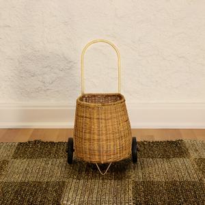 Mochilas escolares de ratán para niñas y niños, precio competitivo, carrito con ruedas, cesta, carrito de juguete para empujar. - Product Image 3