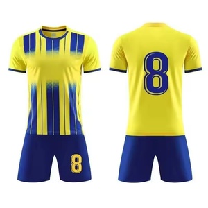 Ensemble de maillot et short de football personnalisé pour homme, respirant, séchage rapide, 100% polyester, antibactérien, impression numérique, jaune et bleu, jersey uni - Product Image 3
