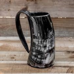 Chope à café en corne de buffle naturelle style Viking gravée, alimentée par gaz/batterie, idéale pour l'hôtellerie et l'extérieur – Inde - Product Image 4