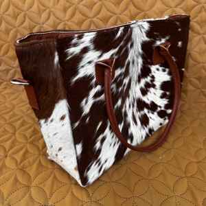 Bolso Tote de Cuero Genuino Premium Personalizado al por Mayor, Bolso de Mano para Mujer, Verano Otoño, Bordado, Cierre de Cremallera LHTB-0073 - Product Image 6