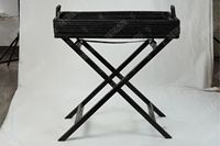 Table de service pliable en rotin à un niveau avec pieds, pour salon, cuisine, présentation de vaisselle, avec poignées intégrées