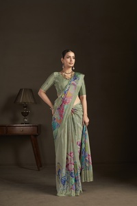 Sari listo para usar y blusa cosida, sari indio de crepé de seda con estampado floral, sari con estampado digital, diseño hermoso - Product Image 2