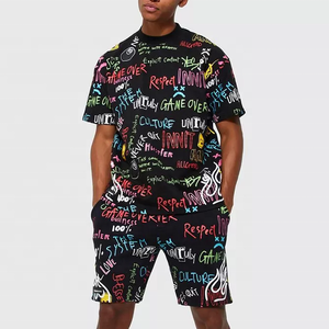 Chándal de graffiti de verano para hombre, camiseta de gran tamaño de dos piezas, ropa de playa, conjunto corto informal - Product Image 5