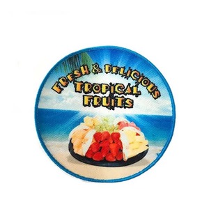 Patch thermocollant en forme de fleur avec décoration de paillettes imprimées, tissu en feutre non tissé écologique - Product Image 2