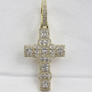 จี้เพชรทรงกลม VVS ชุบทอง จี้เพชรโมอิสซาไนต์ VVS รับรองโดย IGI สไตล์ศาสนา - Product Image 6