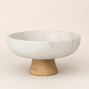 Bol à fruits en marbre blanc avec base en bois naturel, élégant plat de service décoratif en pierre sur pied pour comptoir de cuisine - Product Image 5