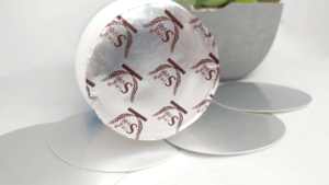 Revestimiento de sellado por inducción de papel de aluminio personalizado OEM ODM a prueba de manipulaciones y fugas para botellas de alimentos PET/PE fabricadas en Vietnam - Product Image 4