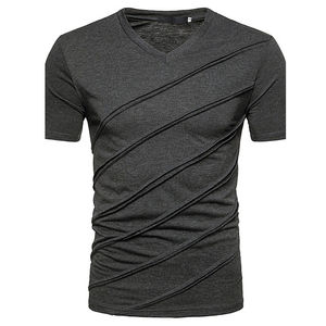 Camiseta con cuello en V para hombre, moderna, informal, de verano, a la moda, suave al tacto, ligera, cómoda para el día a día. - Product Image 2
