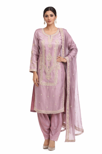 Robe de mariée élégante pour femmes, en soie, style Salwar Kameez, longueur au sol, broderie perlée, style pakistanais - Product Image 2