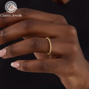 แหวนหมั้นทรงกลมประดับมอสซาไนต์เงินแท้จาก Charm Jewells ดีไซน์คลาสสิกสำหรับผู้หญิง รับรองโดย IGI เหมาะสำหรับใส่ทุกวัน - Product Image 4