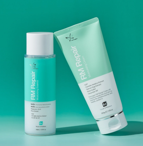 25. Esencia Reparadora RM, Revitalizante Antiedad para la Piel, Sin Fragancia, Sin Aceites, para Uso Diurno y Nocturno - Product Image 1