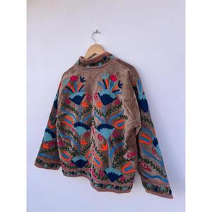 Suzani แจ็กเก็ตถักผ้าฝ้ายงานปักทำด้วยมือเสื้อโค้ทสไตล์โบฮีเมียนเปิดด้านหน้าของขวัญฤดูใบไม้ร่วงสำหรับเสื้อนอกกันฝุ่นของเธอ - Product Image 3