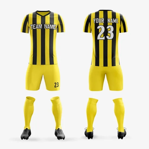 Maillot de football personnalisé pour homme, manches courtes, rouge et bleu, blocs de couleur, en polyester anti-humidité, uniforme de football avec impression nom et numéro, OEM - Product Image 5