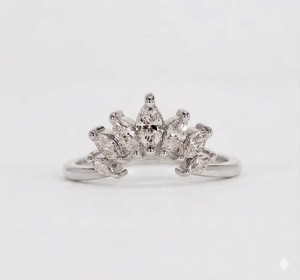 Anillo de Lujo con Oro Rosa de 18K, Diamante Cultivado en Laboratorio de 0.46CT VS E, Corte Marquesa, Banda de Eternidad, Corona Curva - Product Image 3