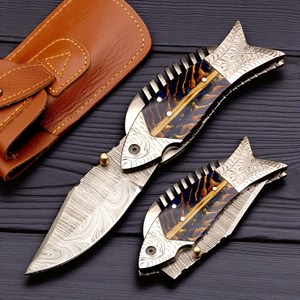 Couteau de chasse pliant en acier Damas de qualité supérieure, manche en acier Damas, emballage en boîte, vente en gros B2B, fabricant OEM de luxe TARJ - Product Image 3