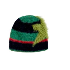 Gorro de Punto Personalizado para Invierno, con Estampado Gráfico, Bordado con Pedrería, Sublimación, Gorro Acrílico, Venta al Por Mayor - Product Image 3