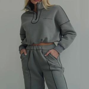 Ensemble de survêtement décontracté 2 pièces pour femme : haut court à demi-zip et pantalon de jogging à manches longues, idéal pour l'hiver - Product Image 6