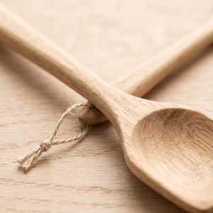 Cuchara Cuadrada de Madera Ecológica de 14 cm, Mini Cuchara de Madera para Condimentos, Miel, Especias y Té - Product Image 2