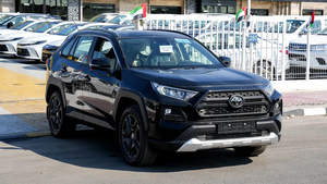 BRAND NEW 2025 <b>TOY</b> OTA RAV 4 ADVENTURE 0KM 5 SEATERS 4CYLINDER 299HP AUTOMATIC TRANSMISSION - Product Image 3