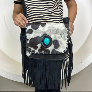 Bolso bandolera de cuero de gamuza de piel de vaca con logotipo personalizado OEM y ODM, bolso de mano con flecos de alta calidad para mujer - Product Image 4