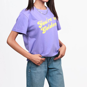 T-shirt personnalisé de haute qualité à coupe ajustée pour femme, T-shirts en coton pour femme, T-shirts de haute qualité pour femme, T-shirts tendance pour femme - Product Image 5