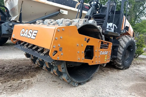 Compacteurs de sol vibratoires hydrauliques à tambour unique de 7 tonnes avec tambours lisses de 1680 mm et moteur de 74 CV - Product Image 3