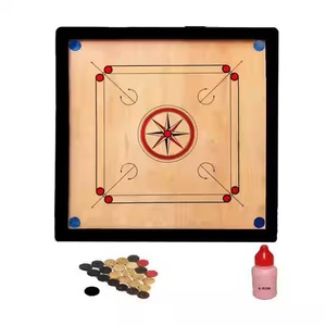 Tablero de Carrom de Madera Cuadrado, Juego Familiar Portátil con Impresión a Todo Color y Diseño de Centro Rojo - Product Image 3