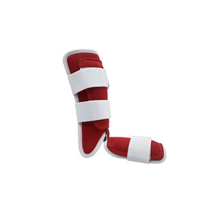 Protector de Pierna Ajustable de Gel a Espuma Rojo para Béisbol y Sóftbol, Transpirable y Acolchado para Entrenamiento - Product Image 3