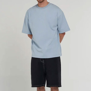 T-shirt homme léger 200 g/m² en coton 100 %, col rond, séchage rapide, design sérigraphié personnalisé avec votre logo, style urbain estival - Product Image 5
